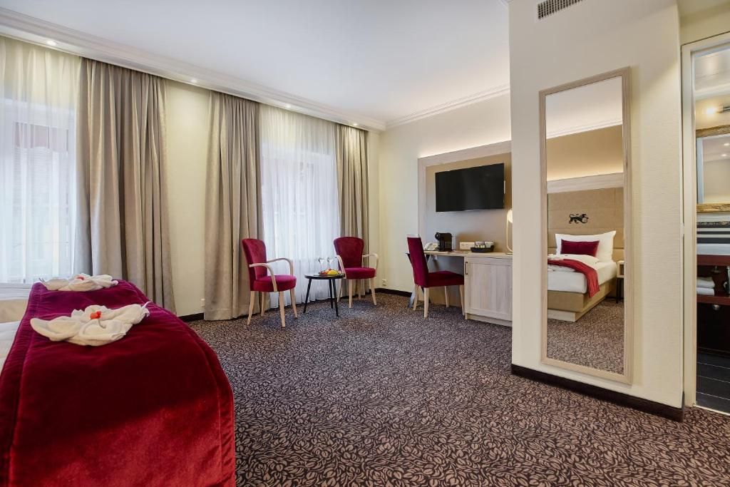 Hotel St. Gotthard фото 12