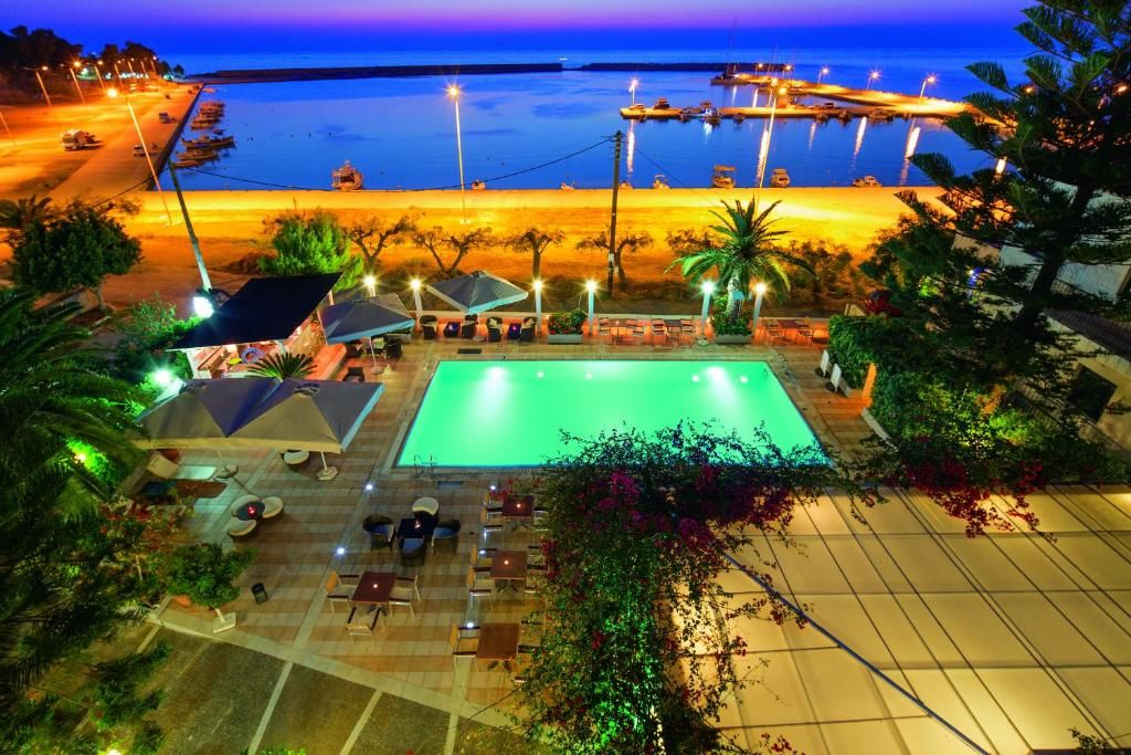 Kyparissia Beach Hotel фото 24