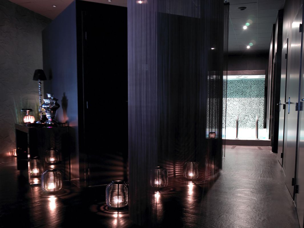 Quality Suites Bordeaux Airport Hotel & Spa фото 5