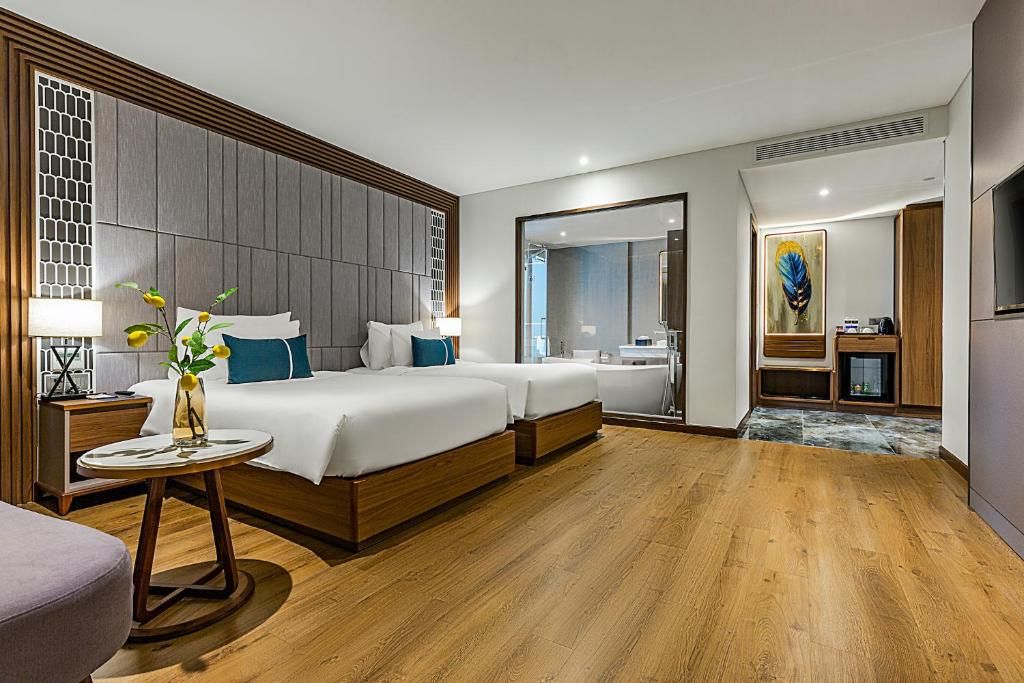 Peninsula Hotel Danang фото 68
