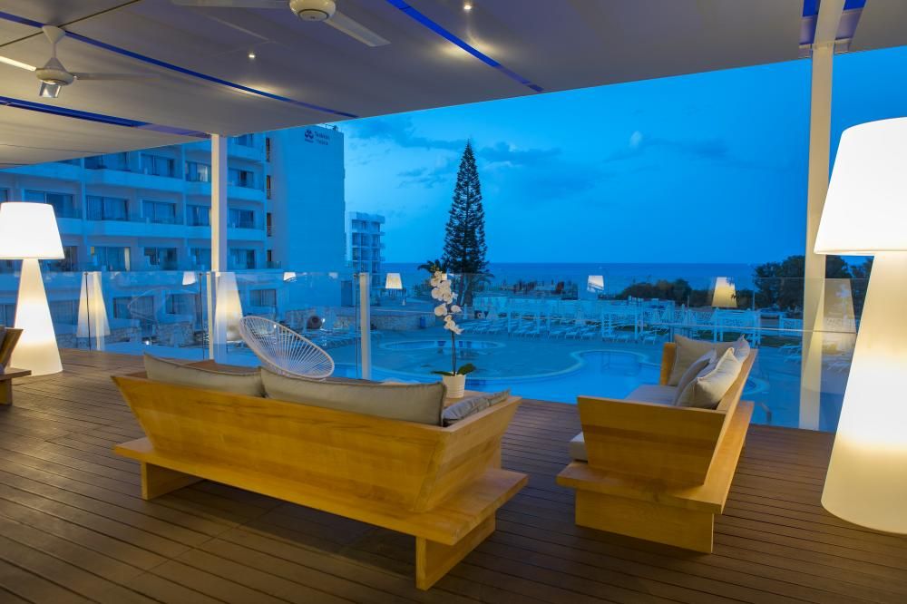Odessa Beach Hotel фото 45