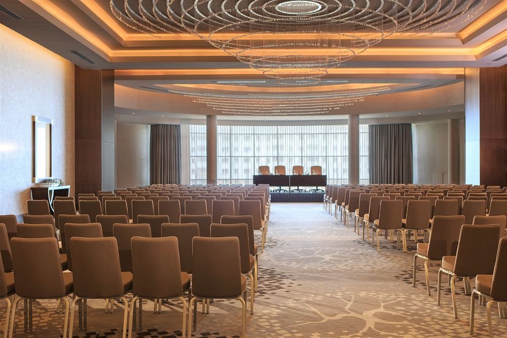 Renaissance Minsk Hotel by Marriott фото 50
