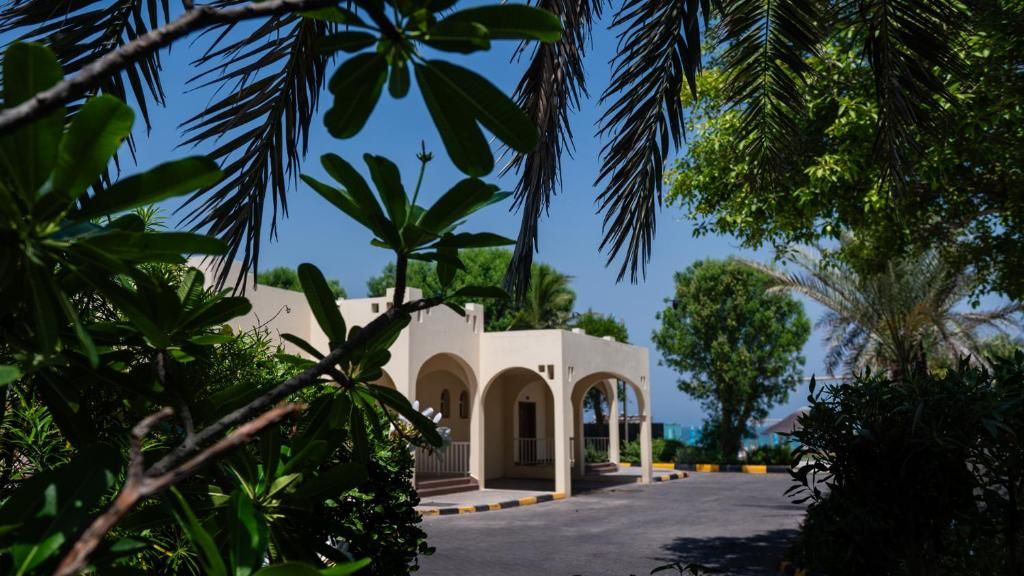 Umm Al Quwain Beach Hotel фото 24