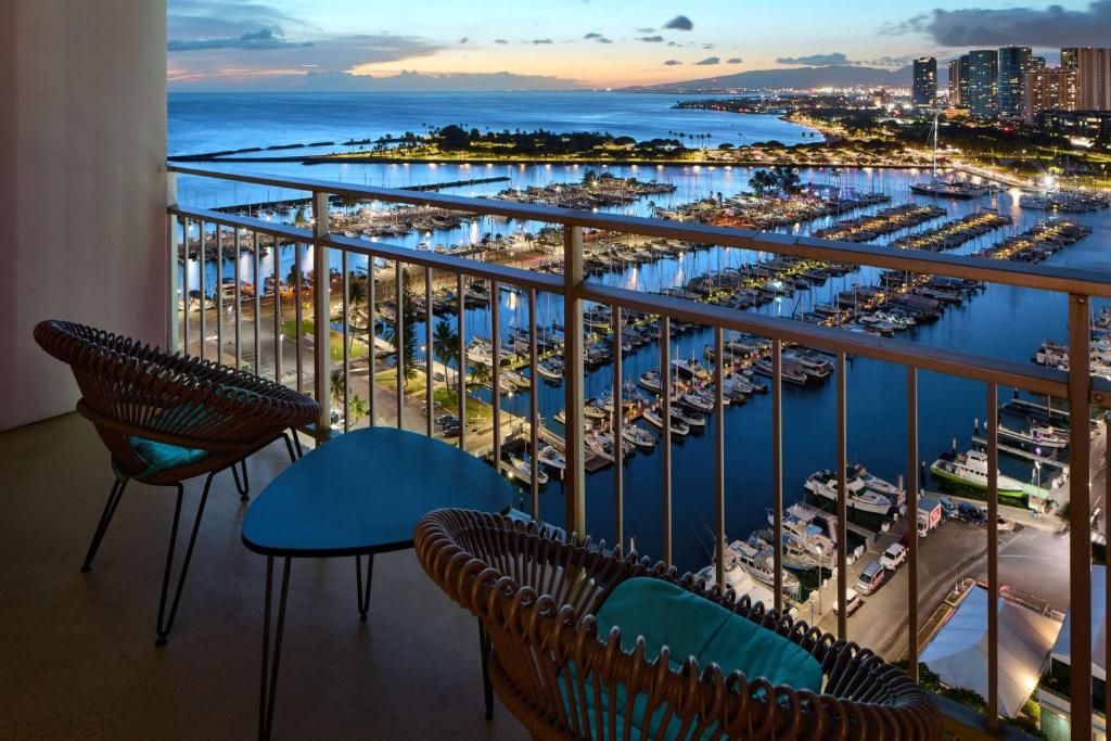 Ilikai Hotel & Luxury Suites фото 52