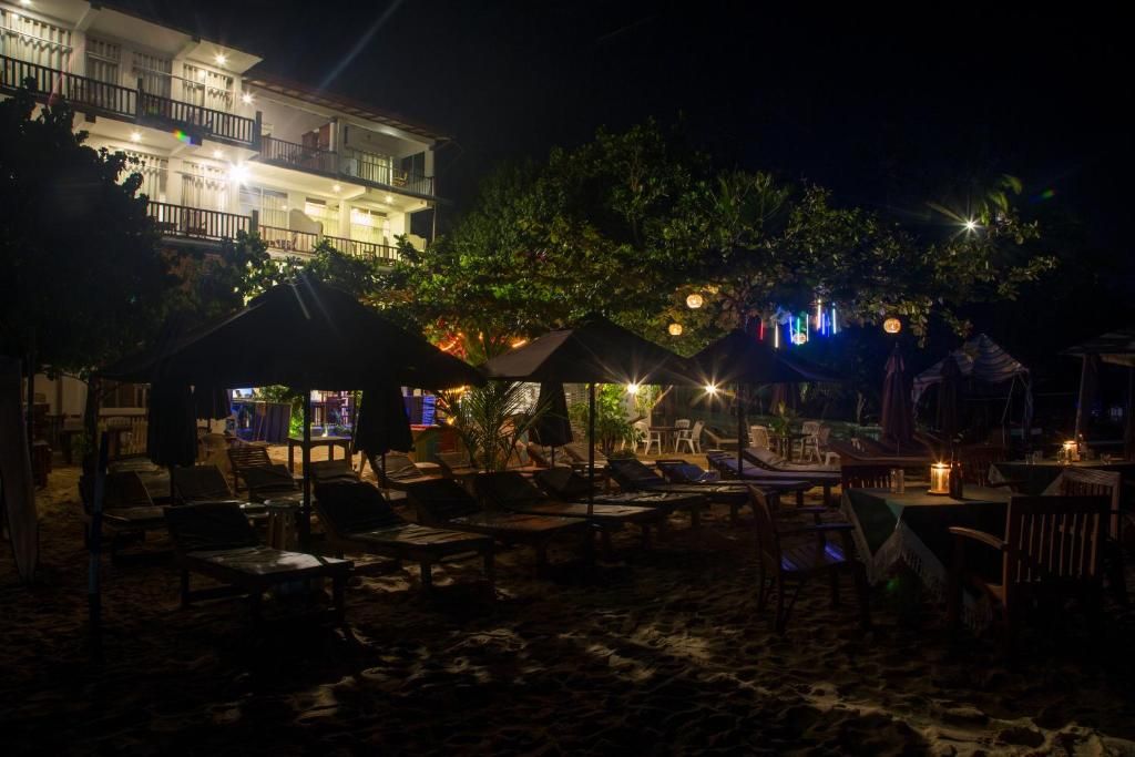 Wave Beach Resort Unawatuna фото 49