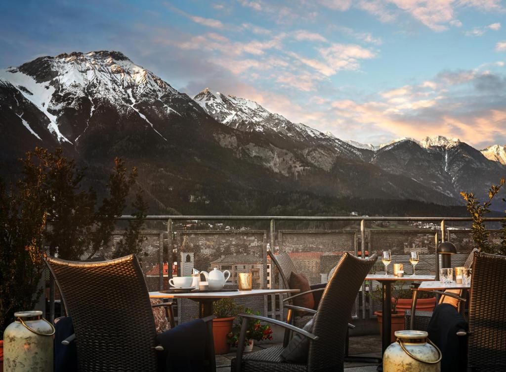 Hotel Schwarzer Adler Innsbruck фото 0