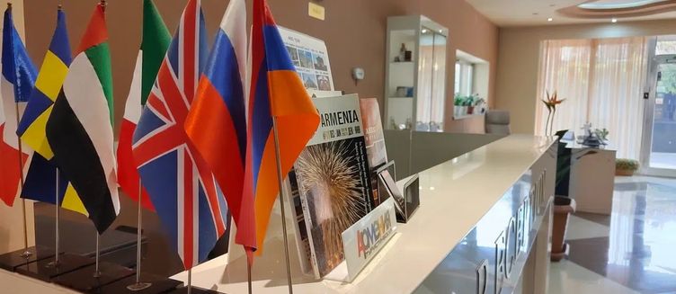 Фото отеля Areg Hotel