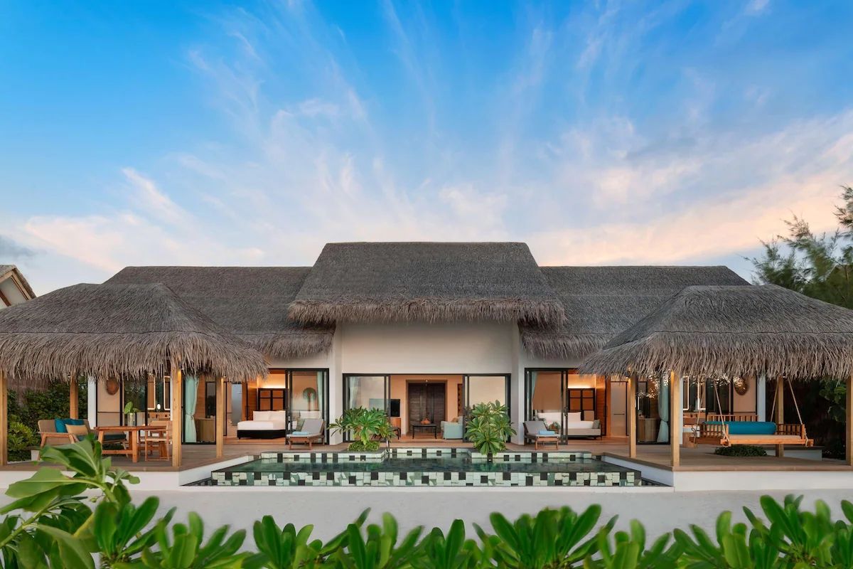 Hilton Maldives Amingiri Resort & Spa фото 59