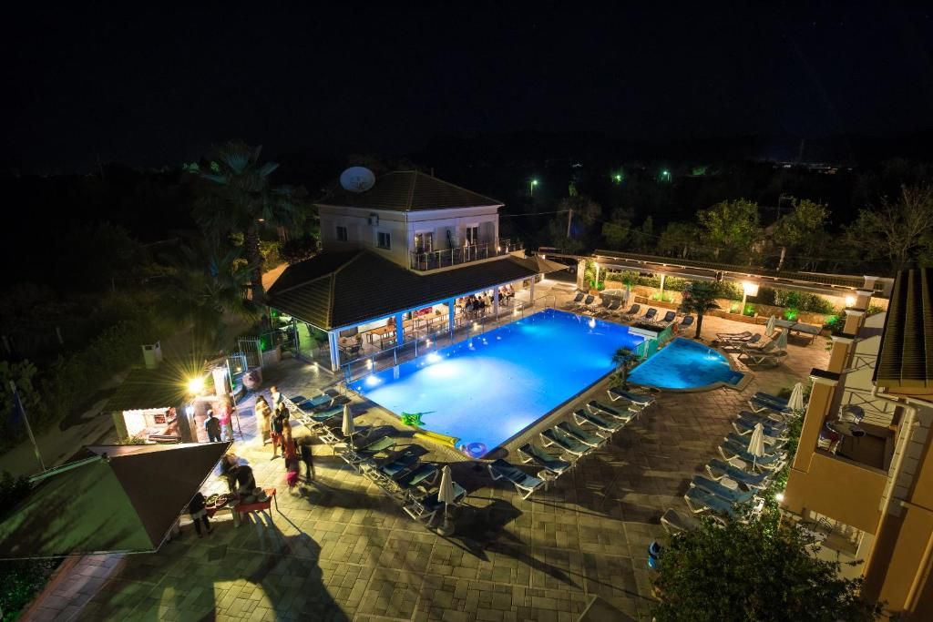 Kavos Plaza фото 25