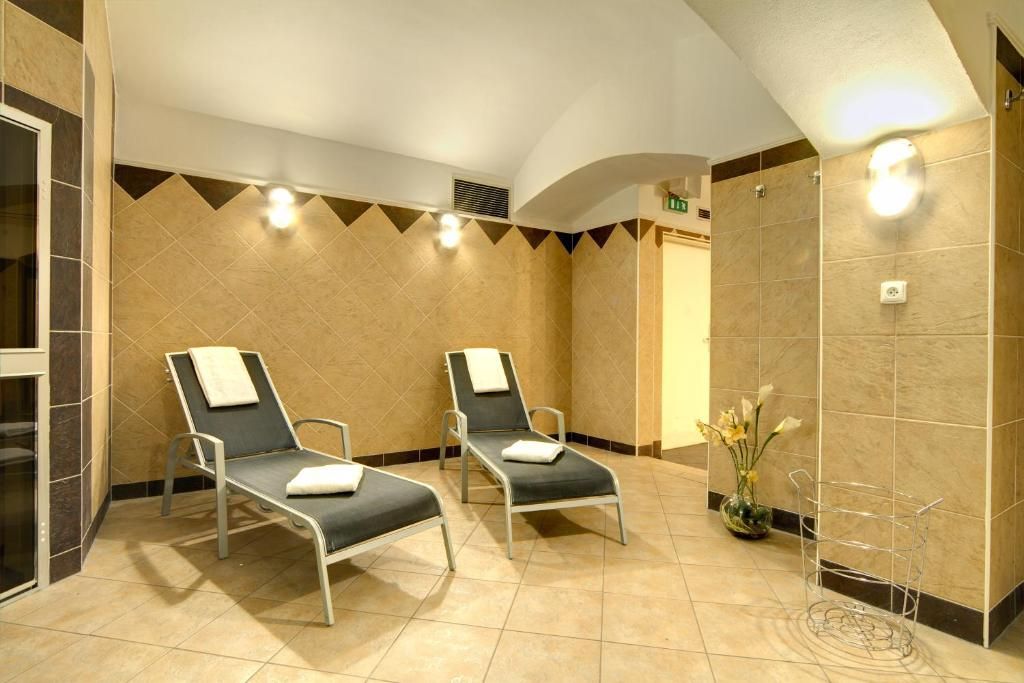 Prague Hotel Theatrino фото 32