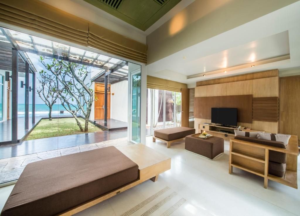 Aleenta Phuket Resort & Spa фото 63
