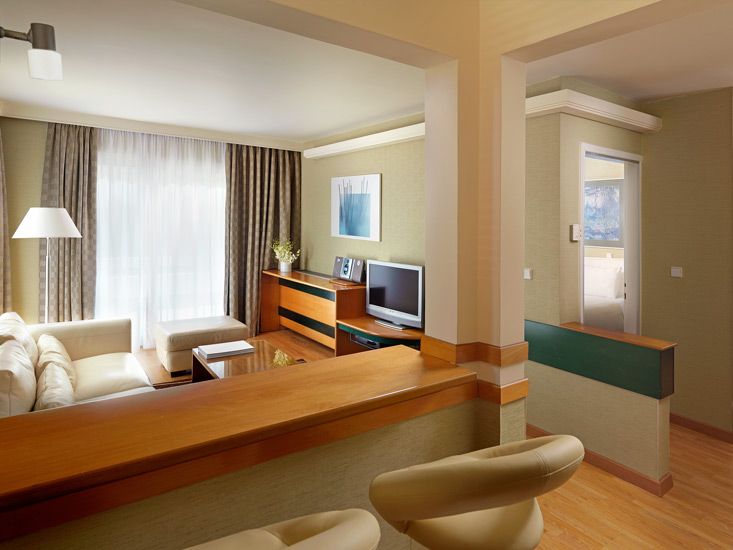 Blazer Suites Hotel фото 6