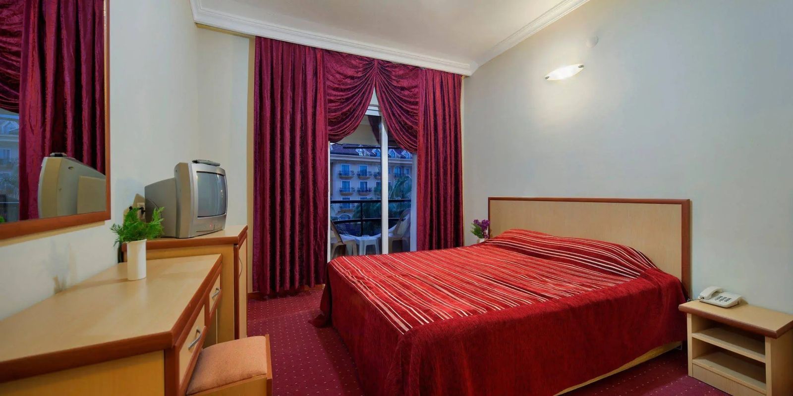 Larissa Inn фото 20