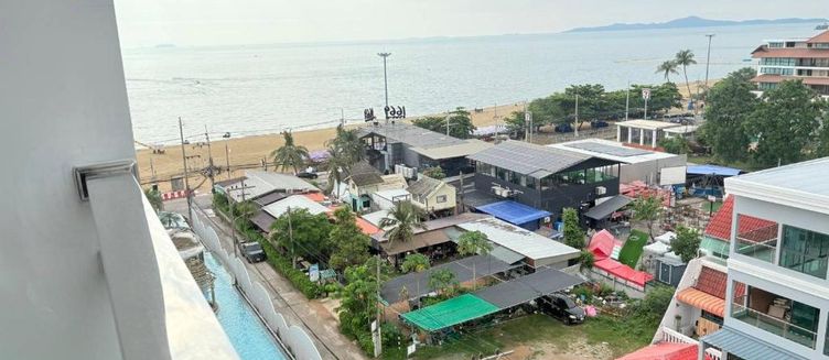 Фото отеля Golden Jomtien Beach Hotel