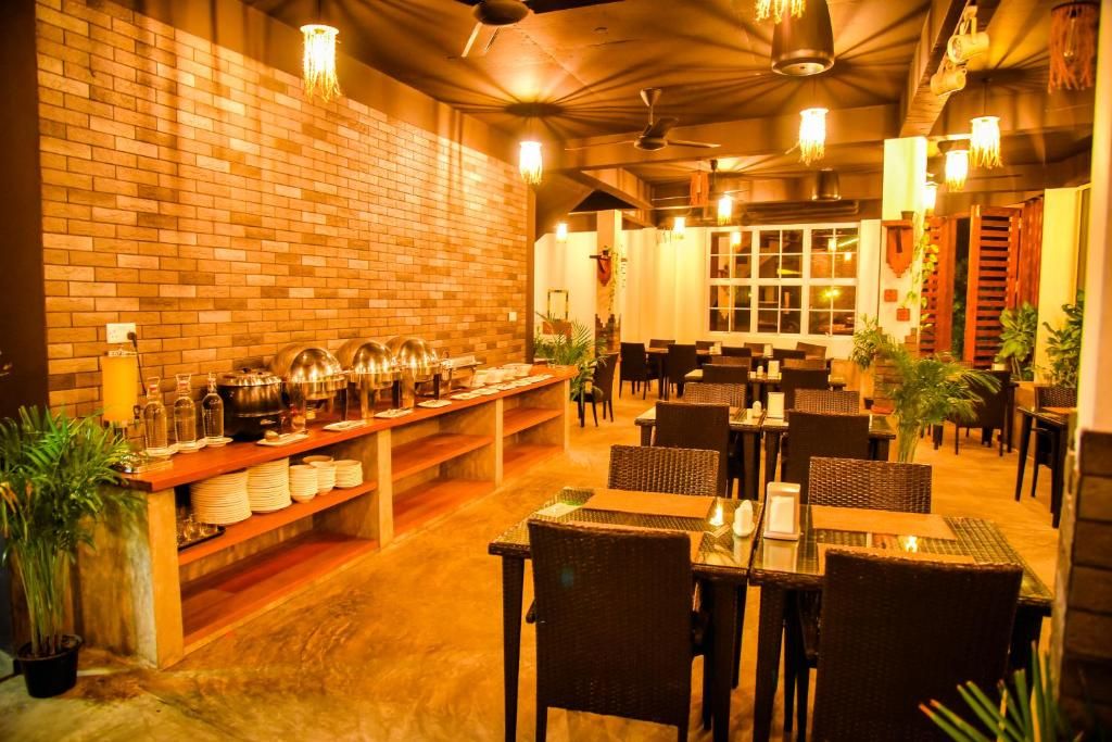 Guest House «Rashu Hiyaa Guest House» фото 7