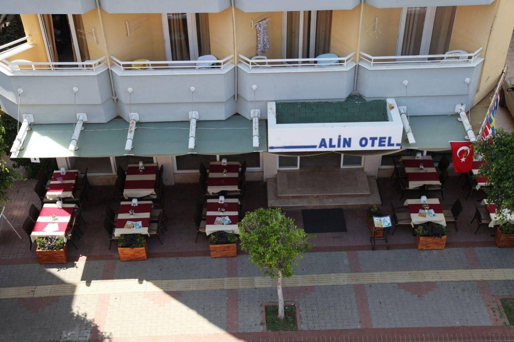 Alin Hotel фото 1