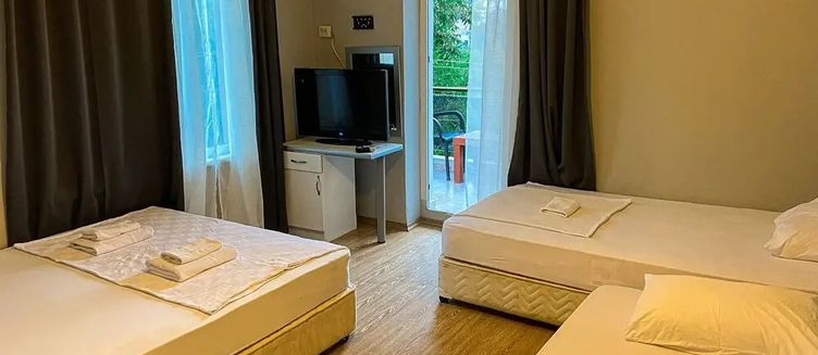 Фото отеля Guler Butik Hotel