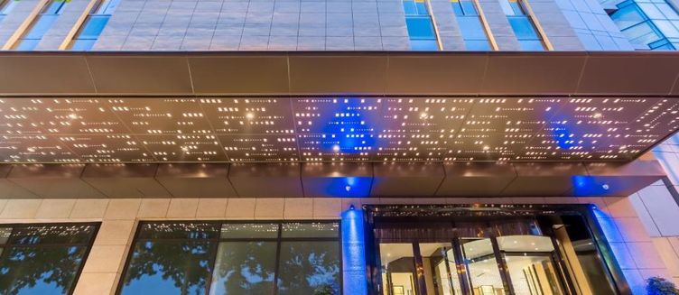 Фото отеля Holiday Inn Express Xi'An Ancient Town West