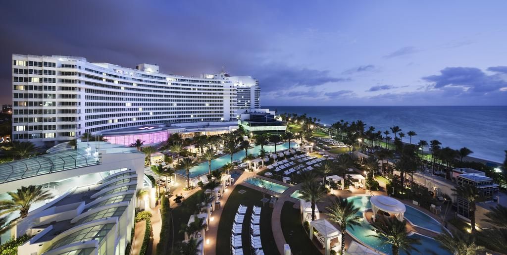 Fontainebleau Miami Beach фото 0