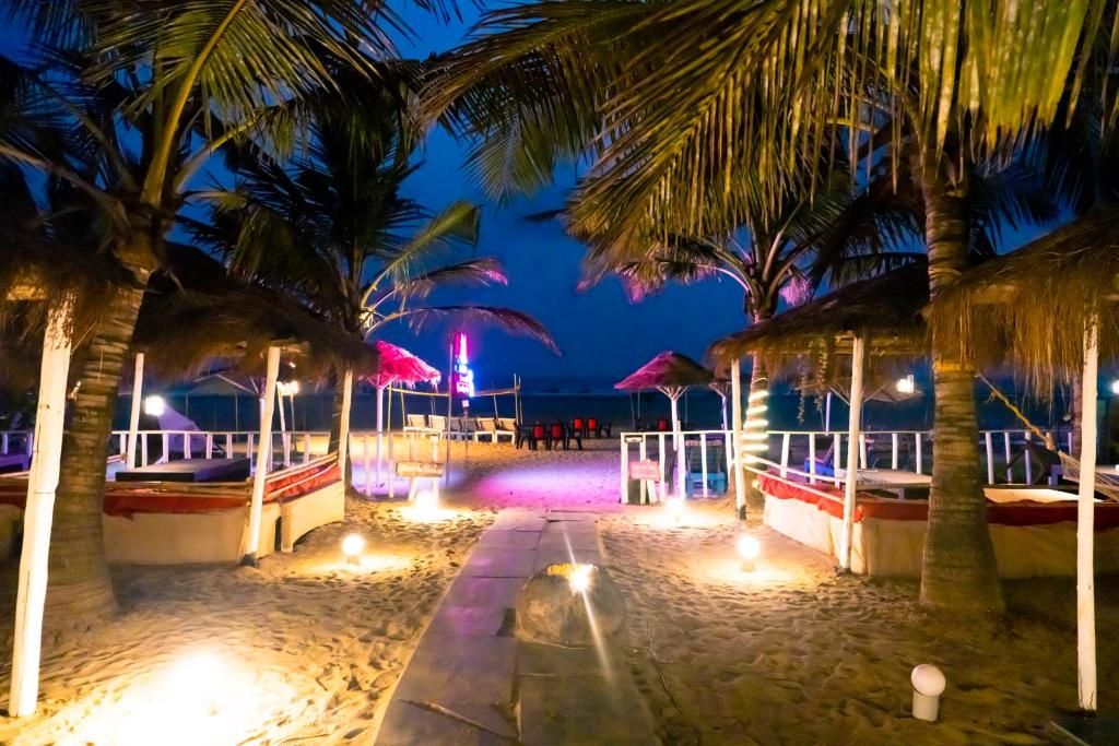 Village Susegat Beach Resort фото 48