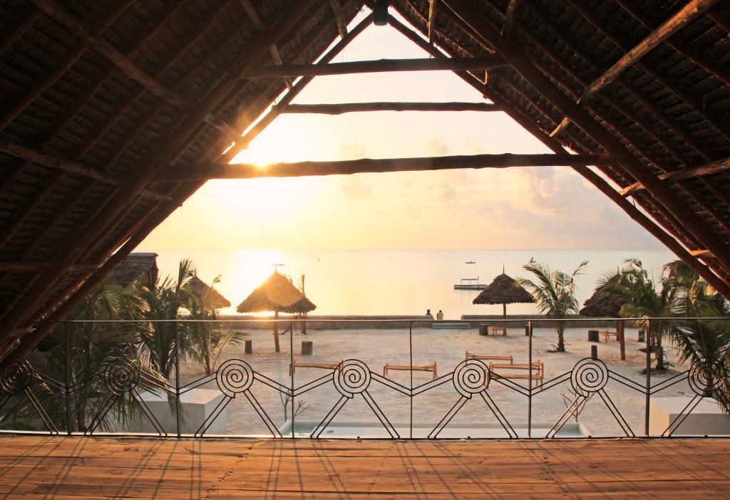 Nur Beach Hotel фото 70