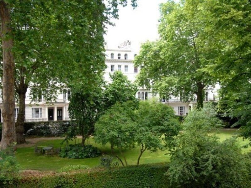 London House фото 8