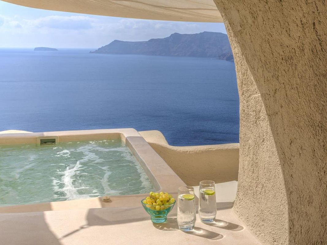 Mystique, a Luxury Collection Hotel, Santorini фото 2