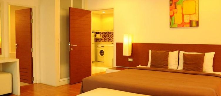 Фото отеля Sathorn Grace Serviced Residence