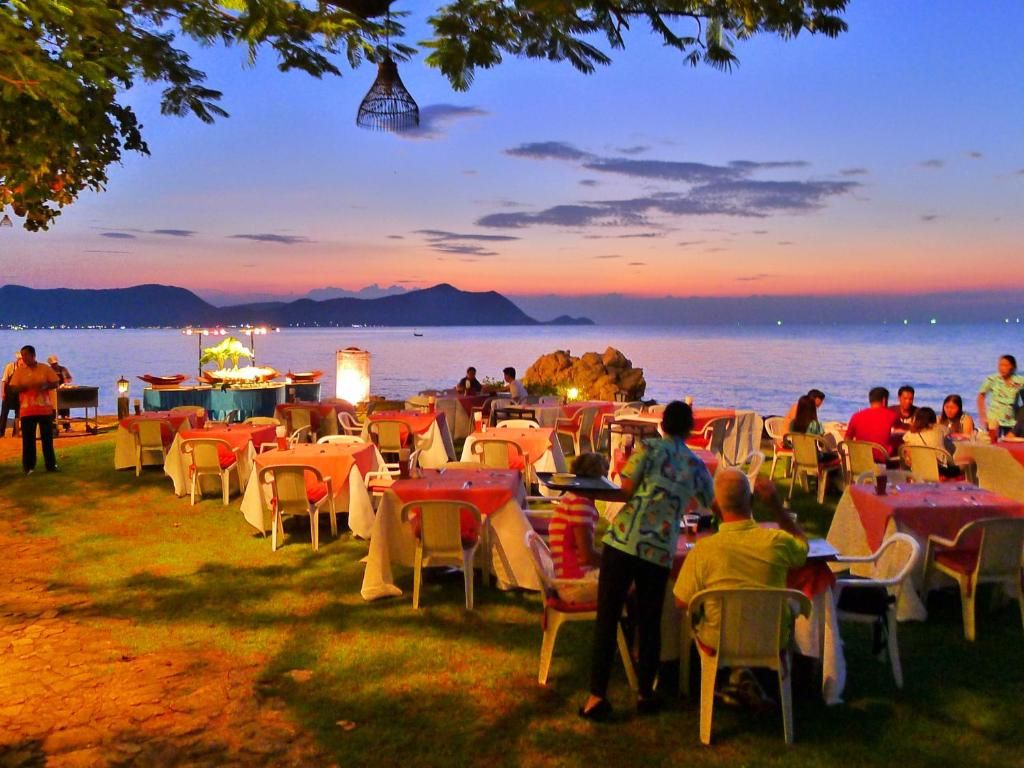 Sunset Village Beach Resort фото 78