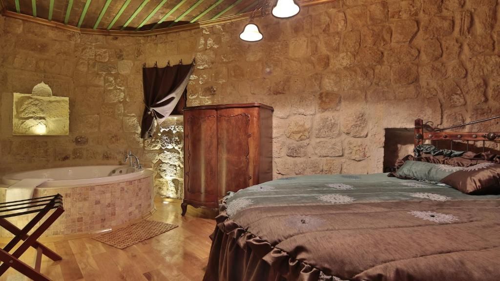 Golden Cave Suites фото 49