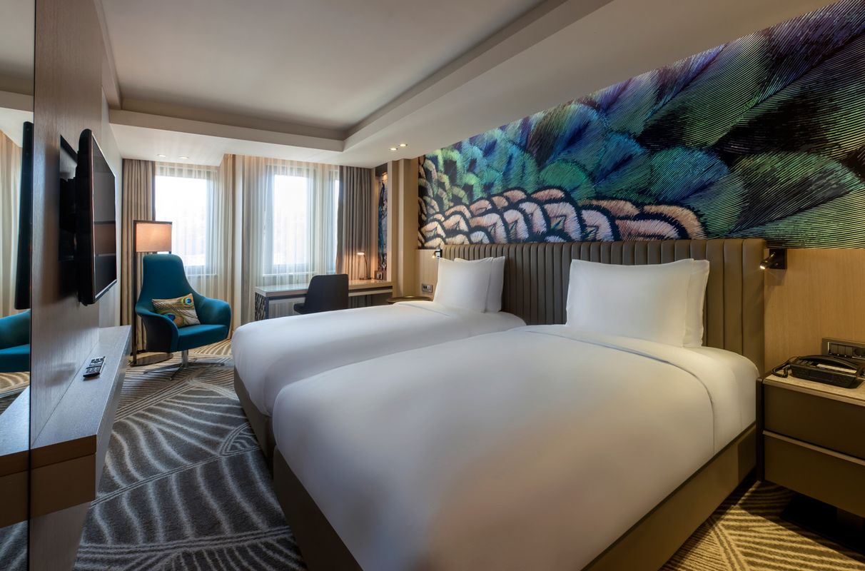 Doubletree by Hilton Istanbul - Sirkeci фото 2