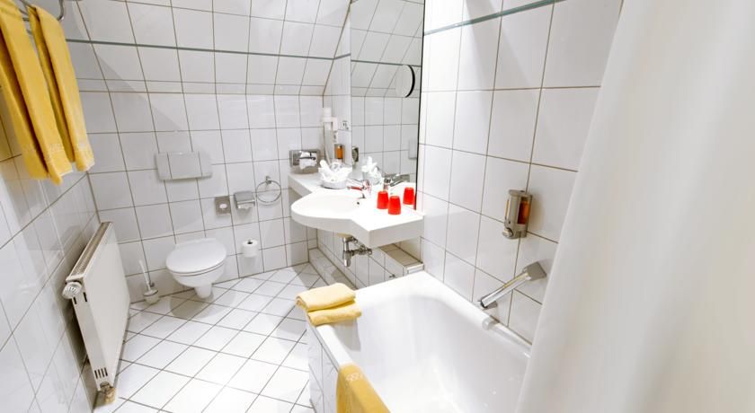 DORMERO Hotel Dresden Airport фото 47