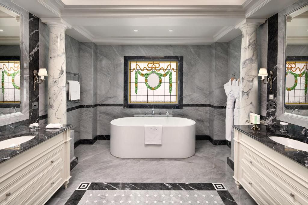 Гостиница «Beau Rivage Geneva» фото 21