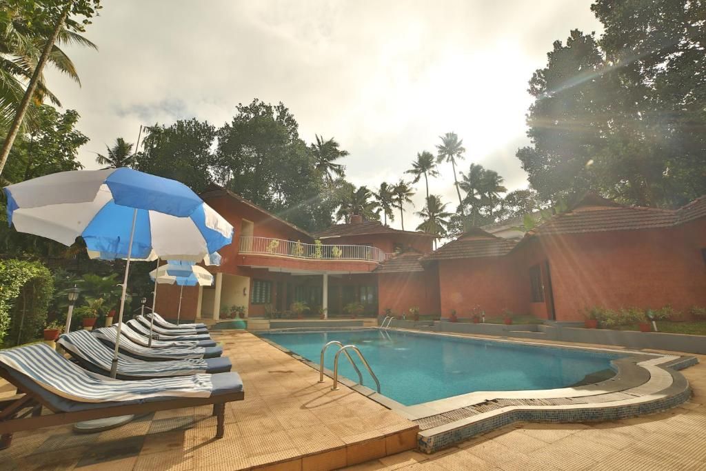 Deshadan Cliff & Beach Resort фото 13