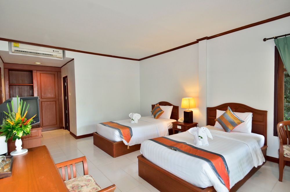 First Bungalow Beach Resort фото 44