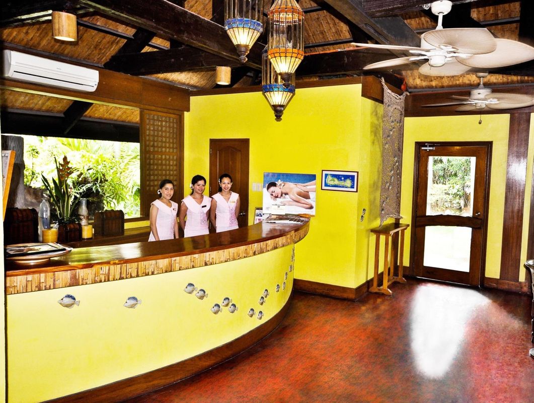Boracay Tropics Resort Hotel фото 29