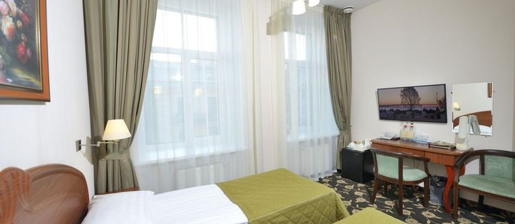 Фото отеля Cronwell Inn Стремянная