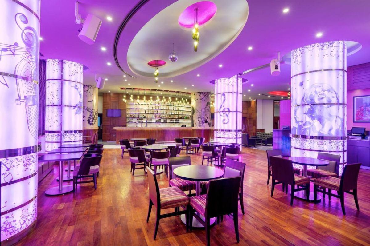 Crowne Plaza Doha - The Business Park by IHG фото 8