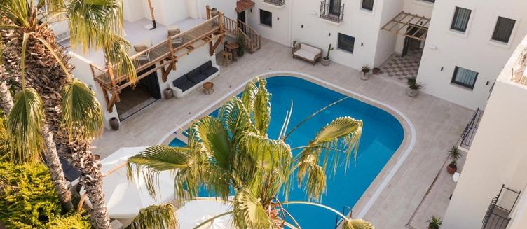 Фото отеля The Corner