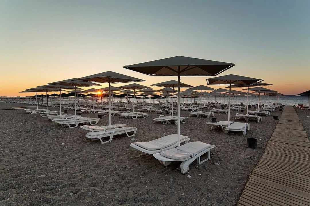 Larissa Sultan's Beach Hotel фото 8