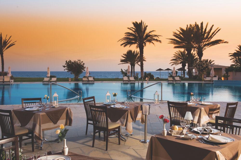 Constantinou Bros Athena Beach Hotel фото 54