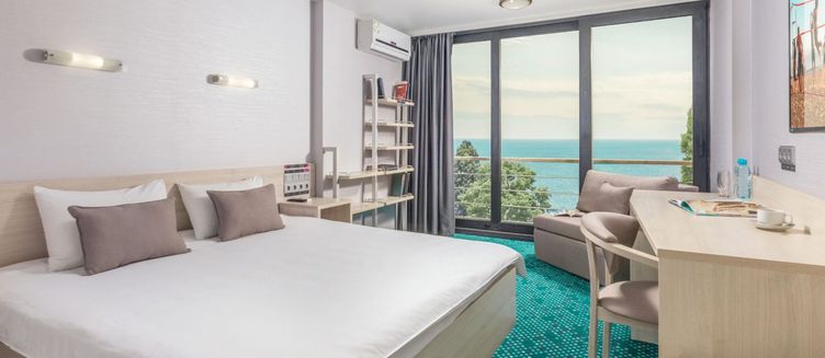 Фото отеля Yalta Intourist