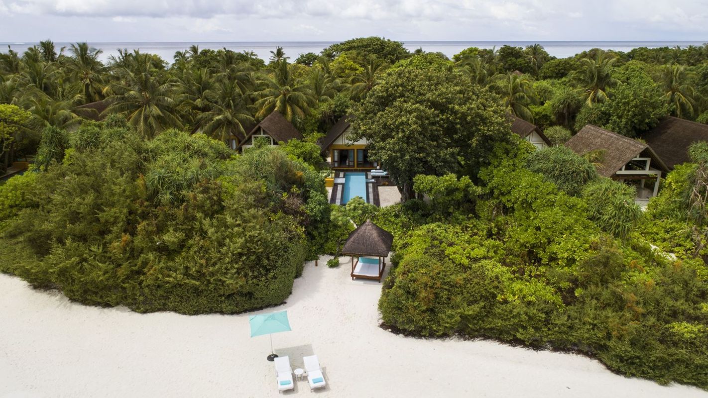 Four Seasons Resort Maldives at Landaa Giraavaru фото 55