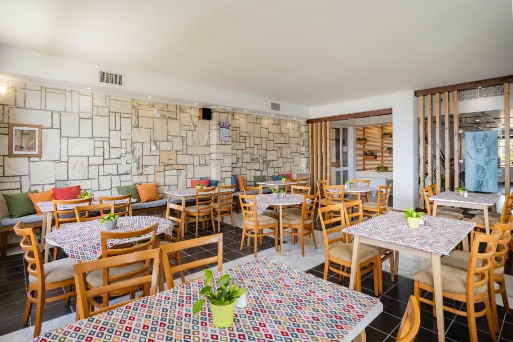 Pavlina Beach Hotel фото 15
