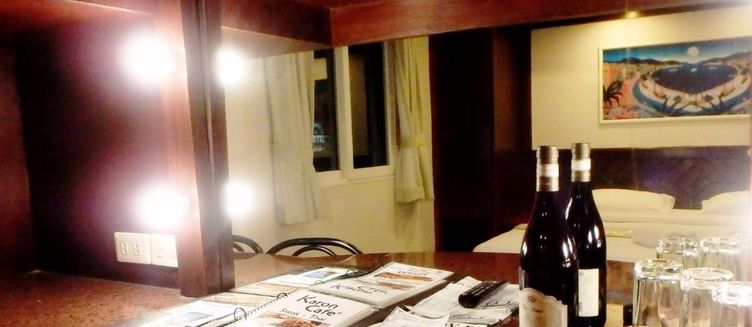 Фото отеля Karon Cafe Inn