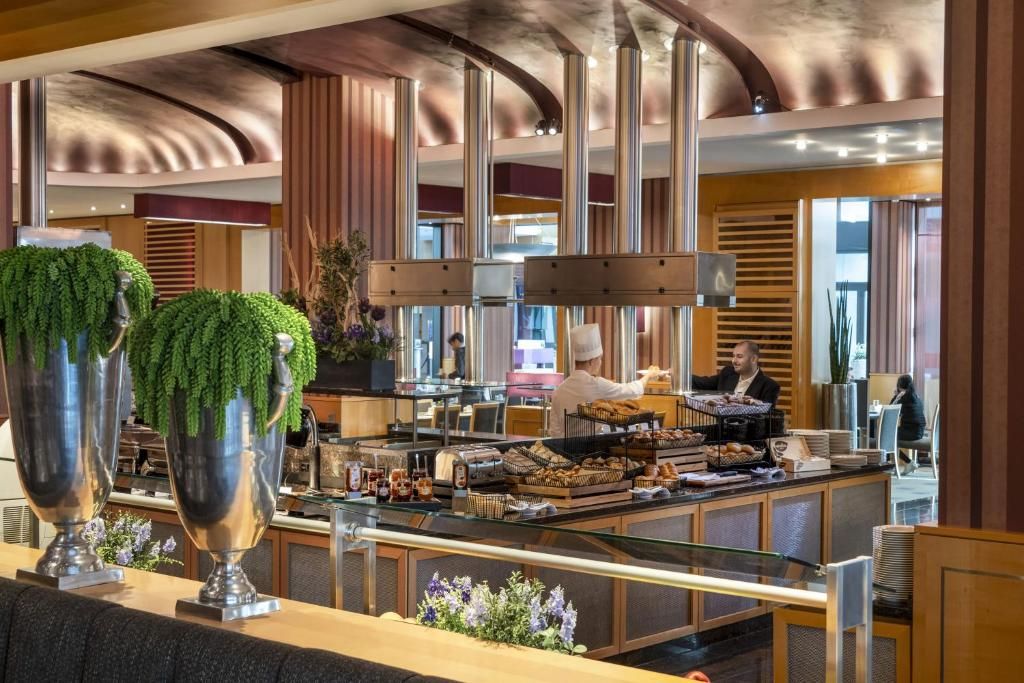 Maritim Hotel Dusseldorf фото 20