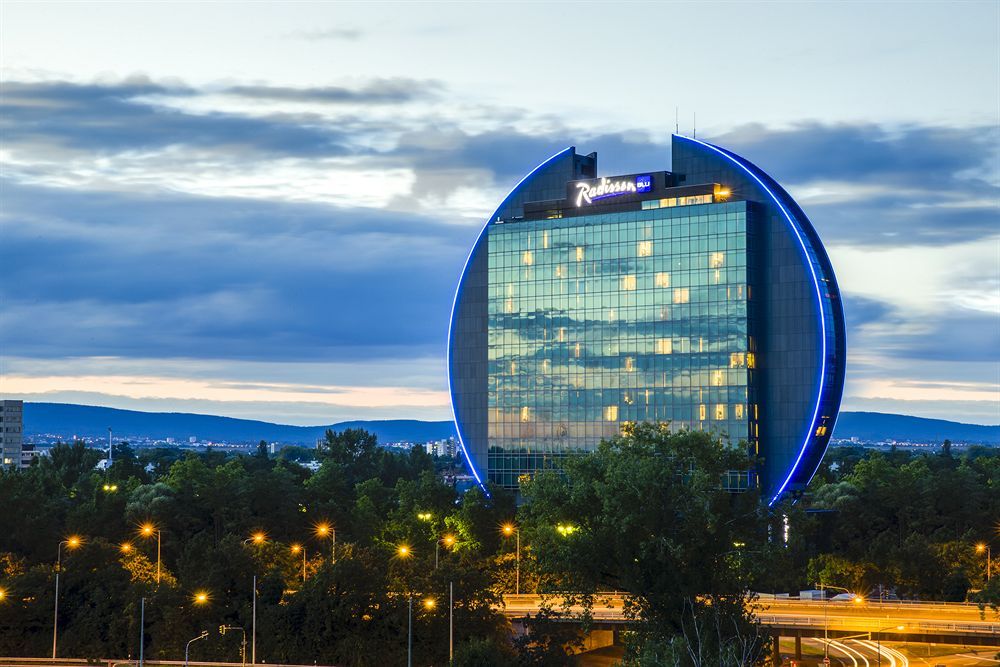 Radisson Blu Hotel фото 66