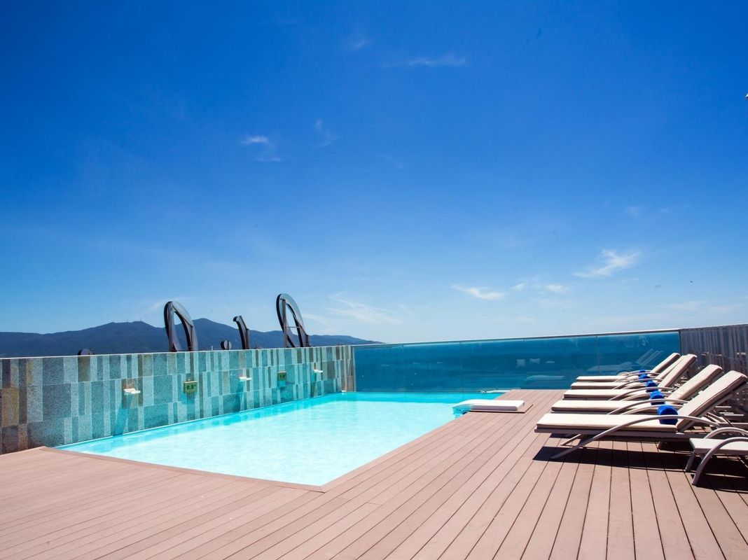 Holiday Beach Danang Hotel & Spa фото 38