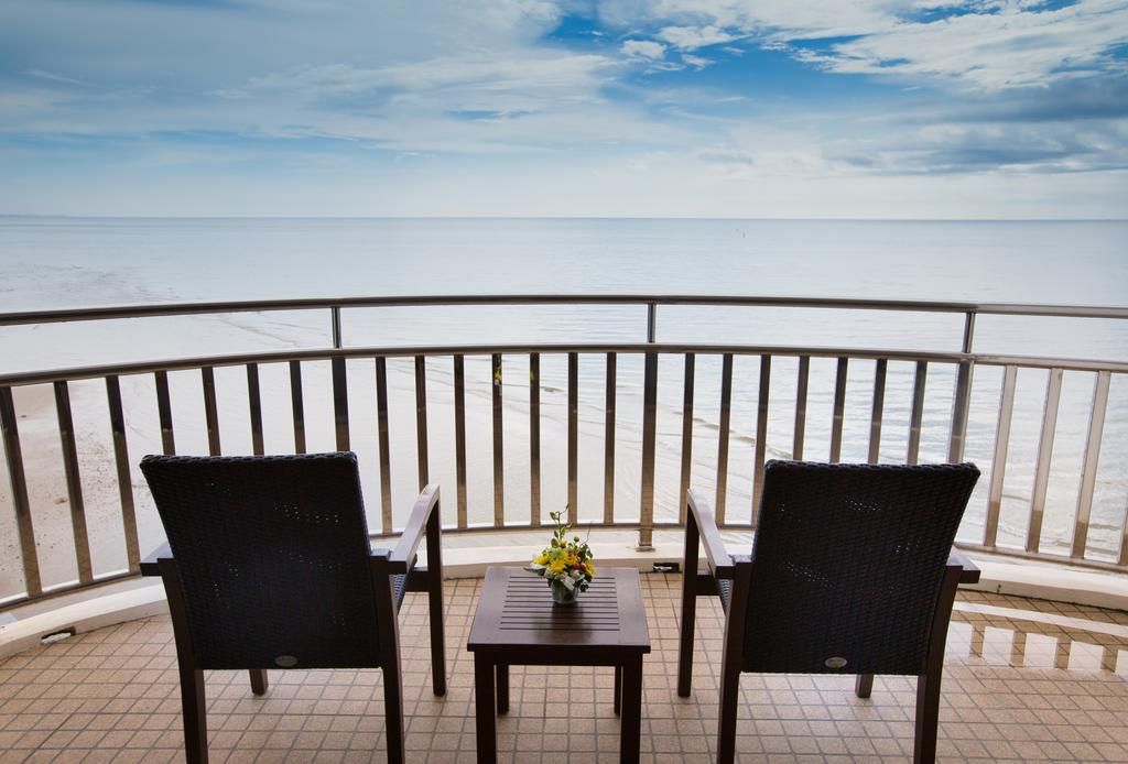The Imperial Hua Hin Beach Resort фото 16