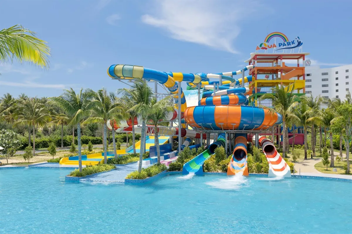 Selectum Noa Resort Cam Ranh фото 9